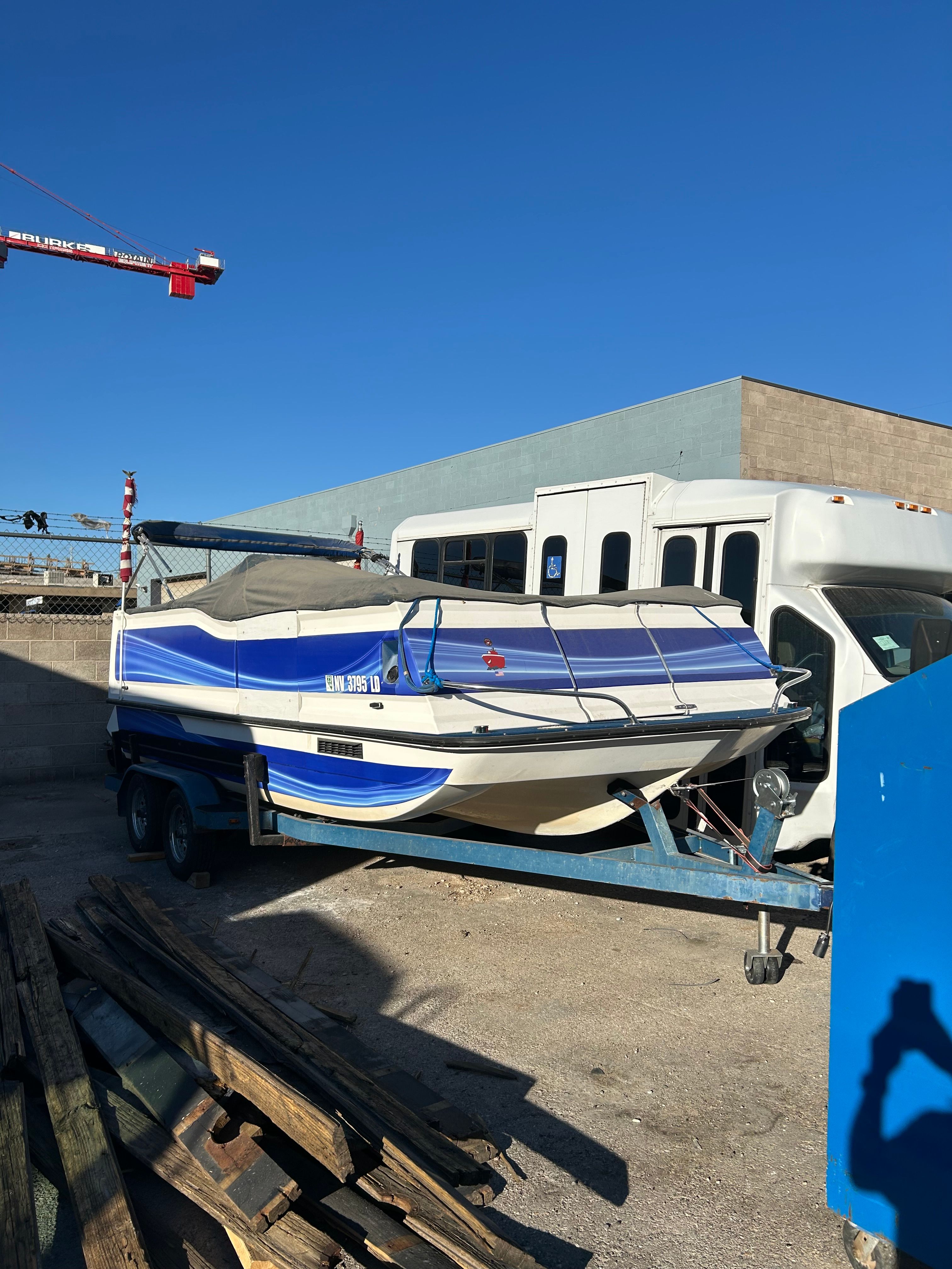 1992 Ozark 22’ Deck Boat - 5