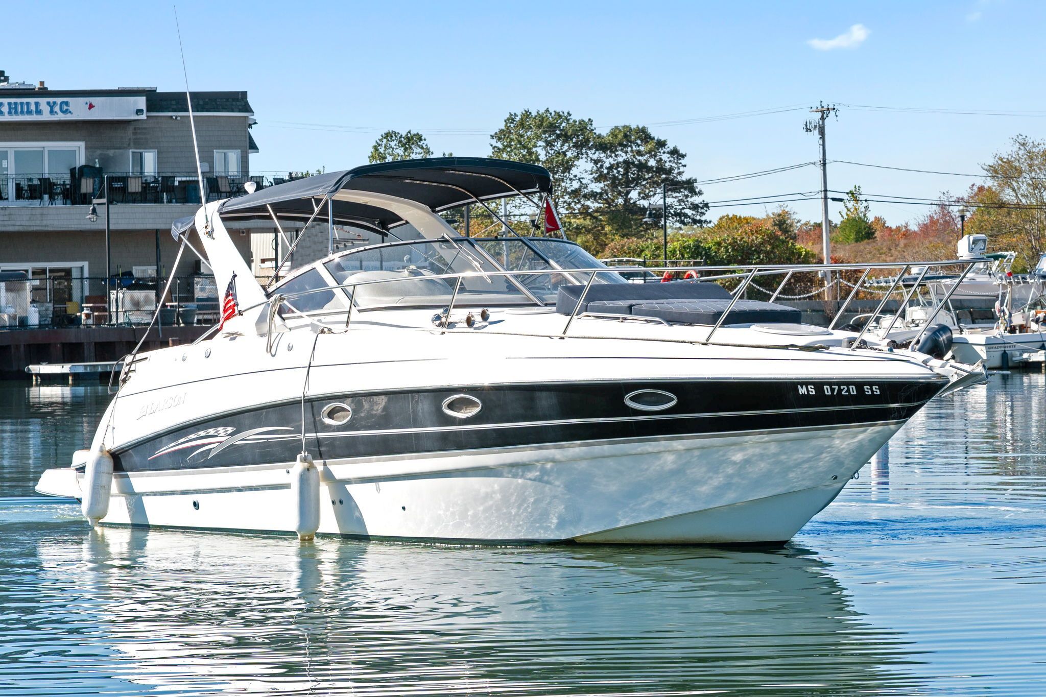 2007 Larson Cabrio 330 - 57