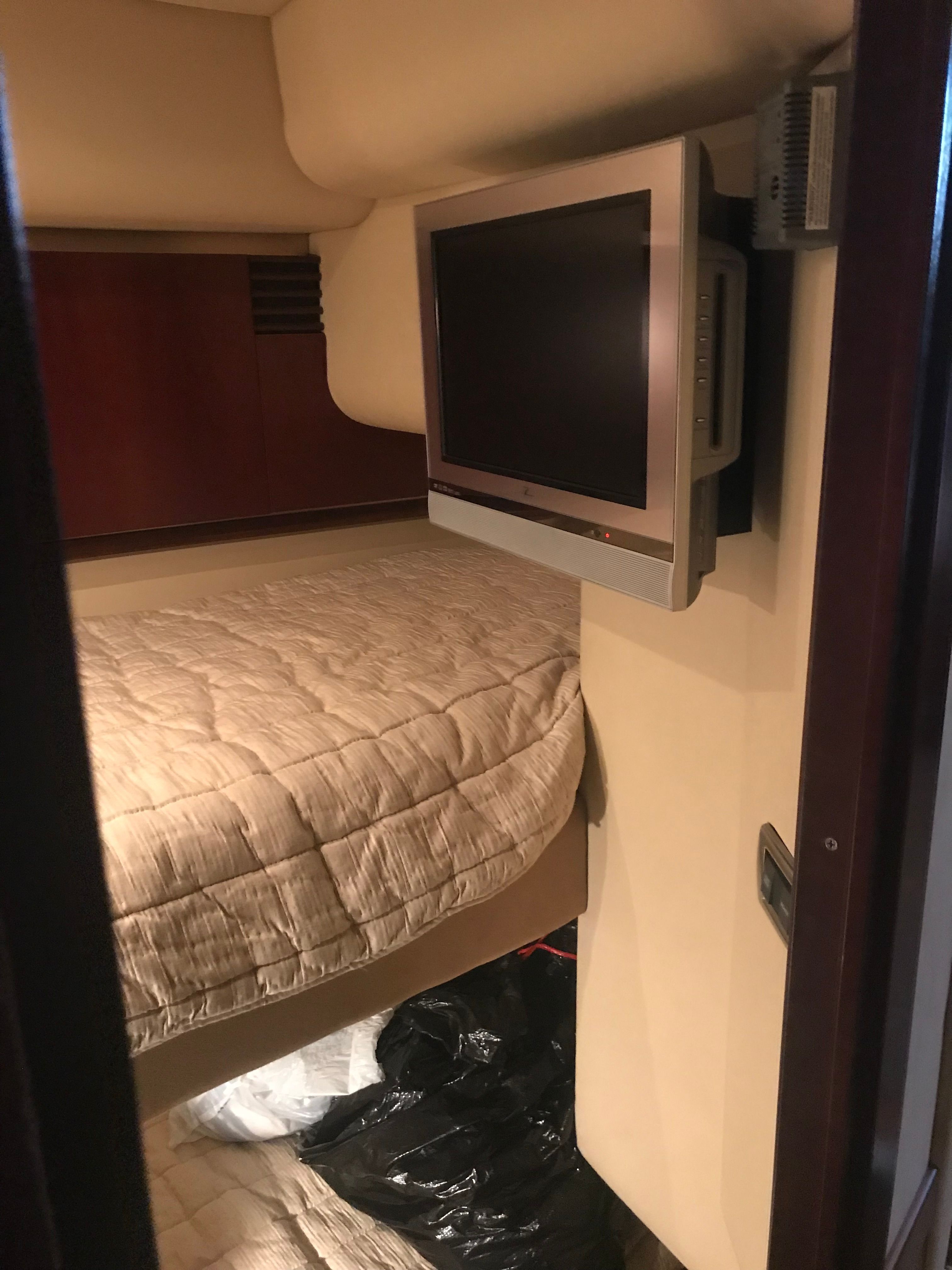 2005 Sea Ray 500 Sedan Bridge - 43