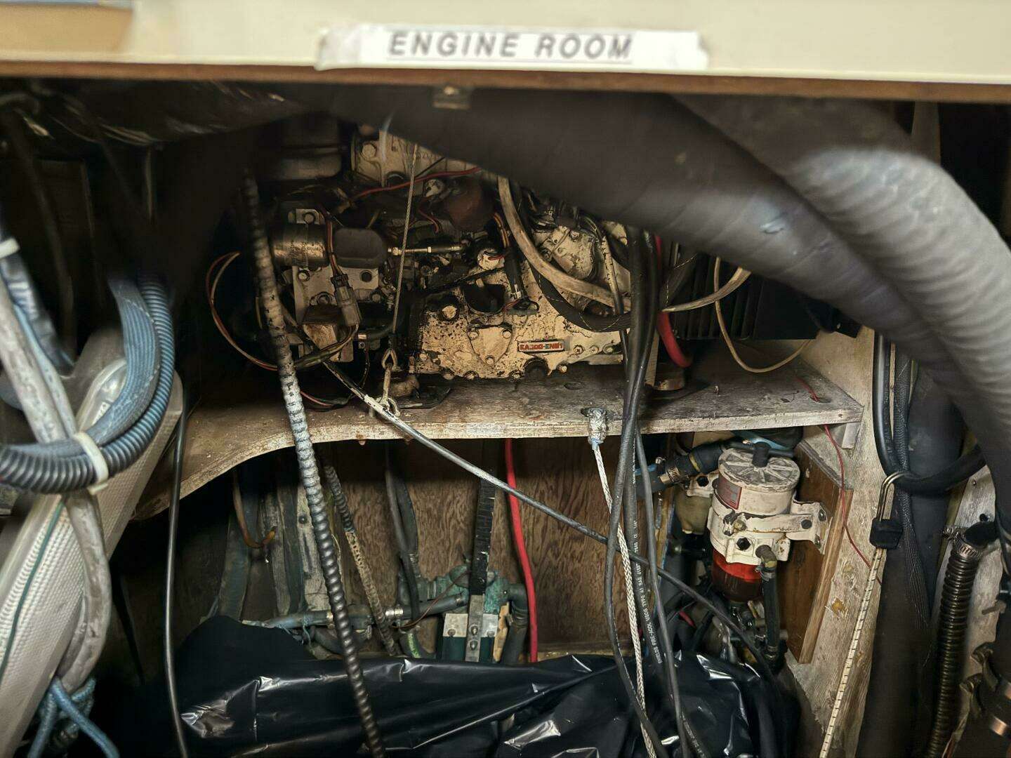 1985 Endeavour 42 - Image 30