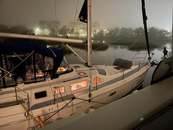 2005 Hunter Passage 456 - 33