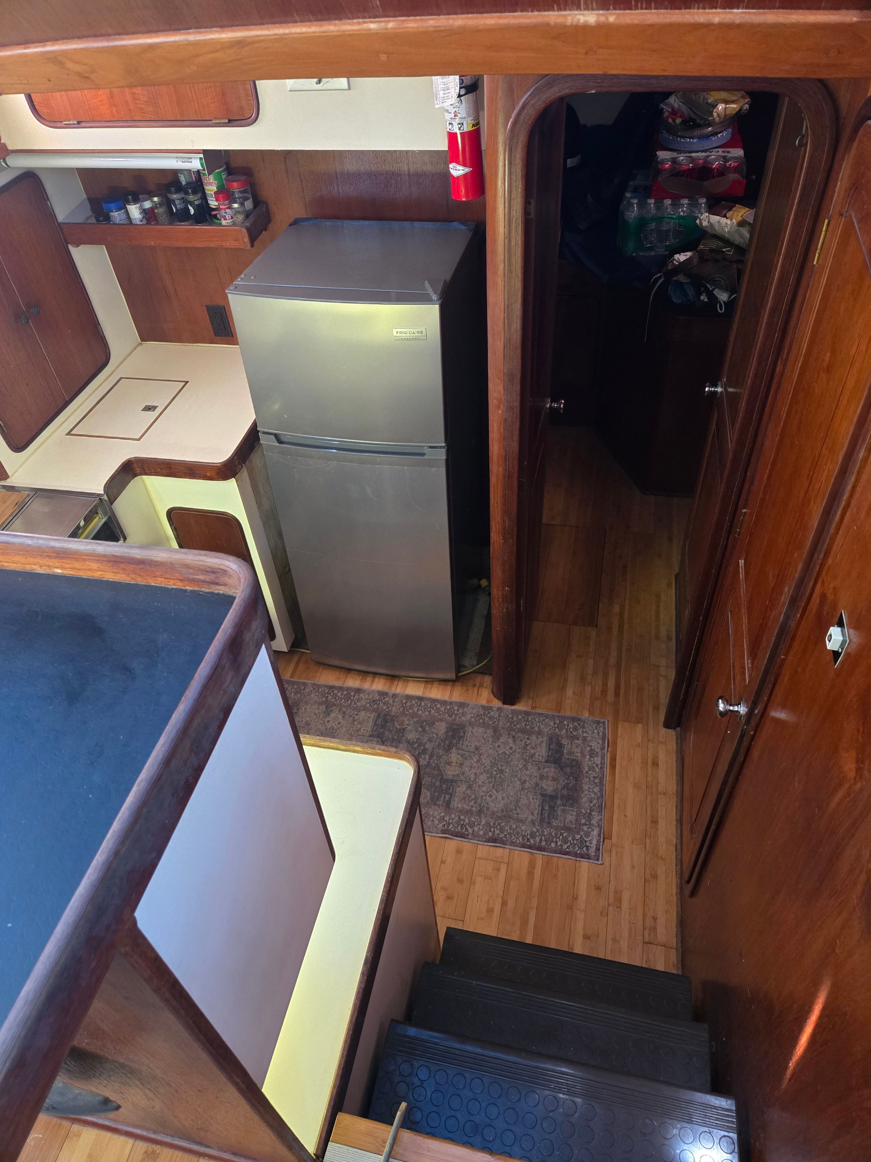 1979 Gulfstar Motor Cruiser - 43
