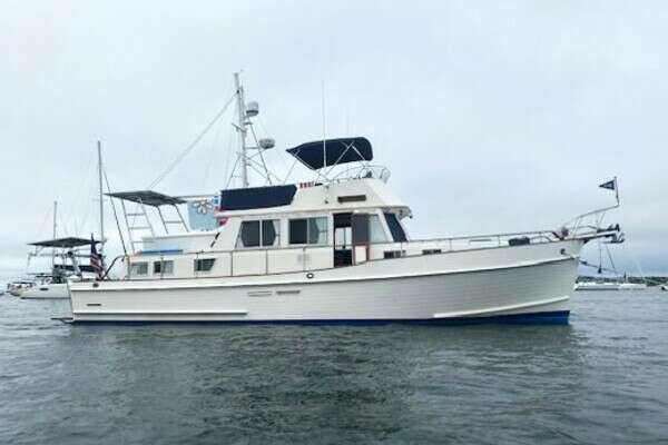 1990 Grand Banks Classic