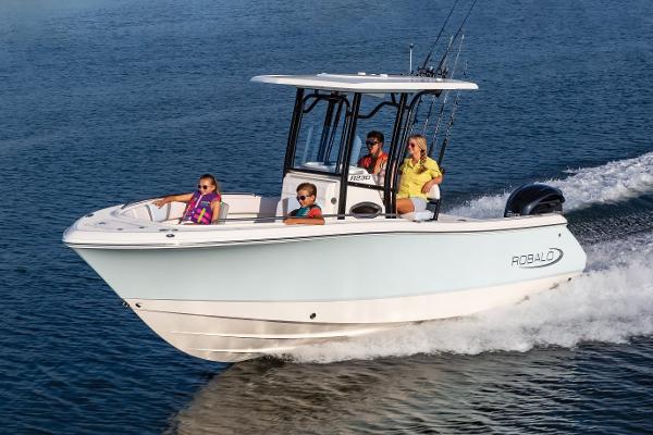 Manufacturer Provided Image: 2020 Robalo R230 Center Console boat cruising with passengers on a sunny day.