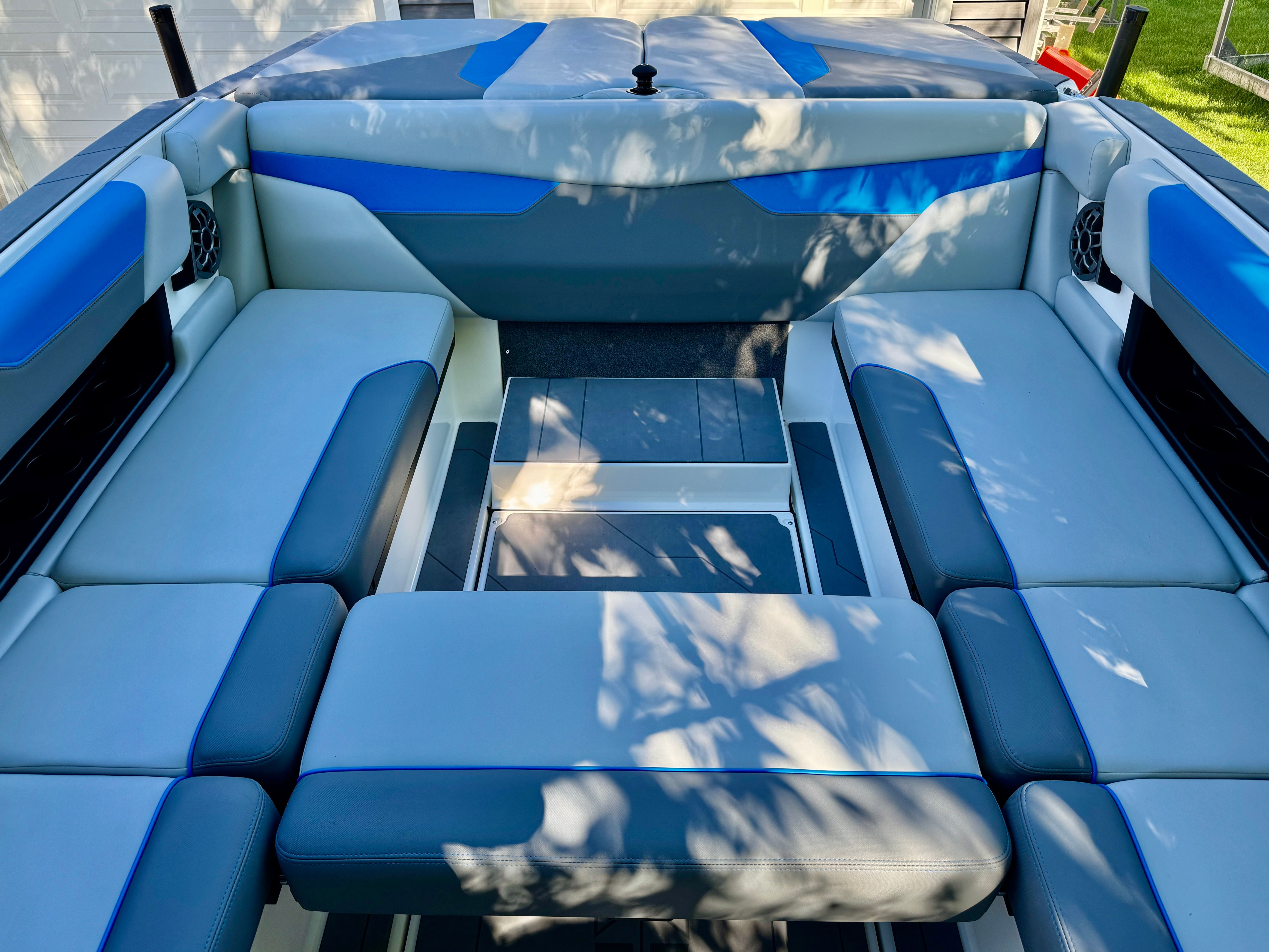 2022 Axis Wake Research A24 - 34