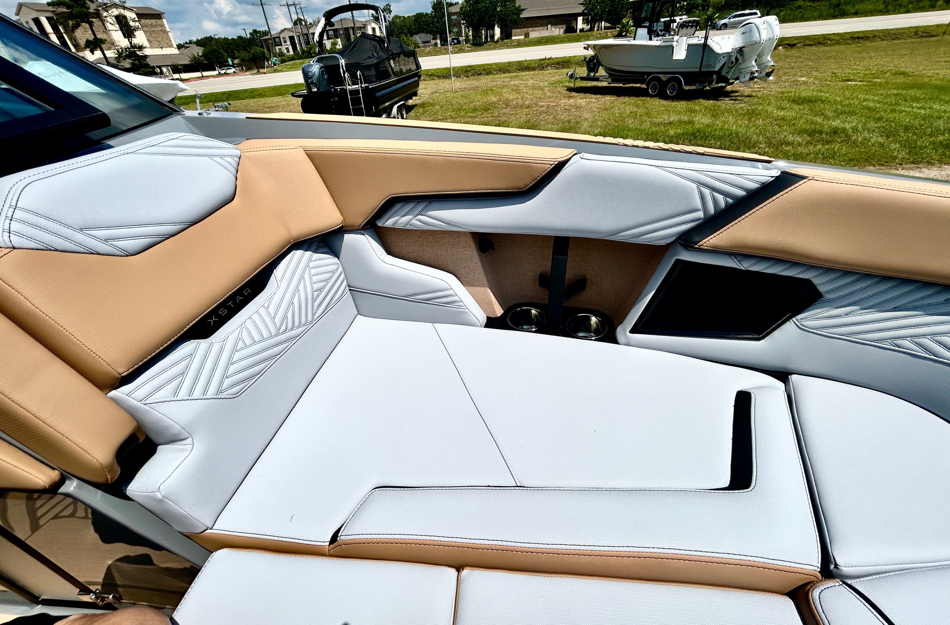 2026 MasterCraft XStar 25 - 32