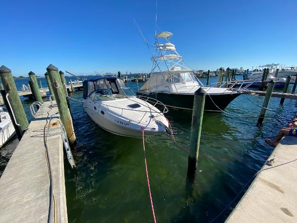 2006 Sea Ray 240 Sundancer - 24