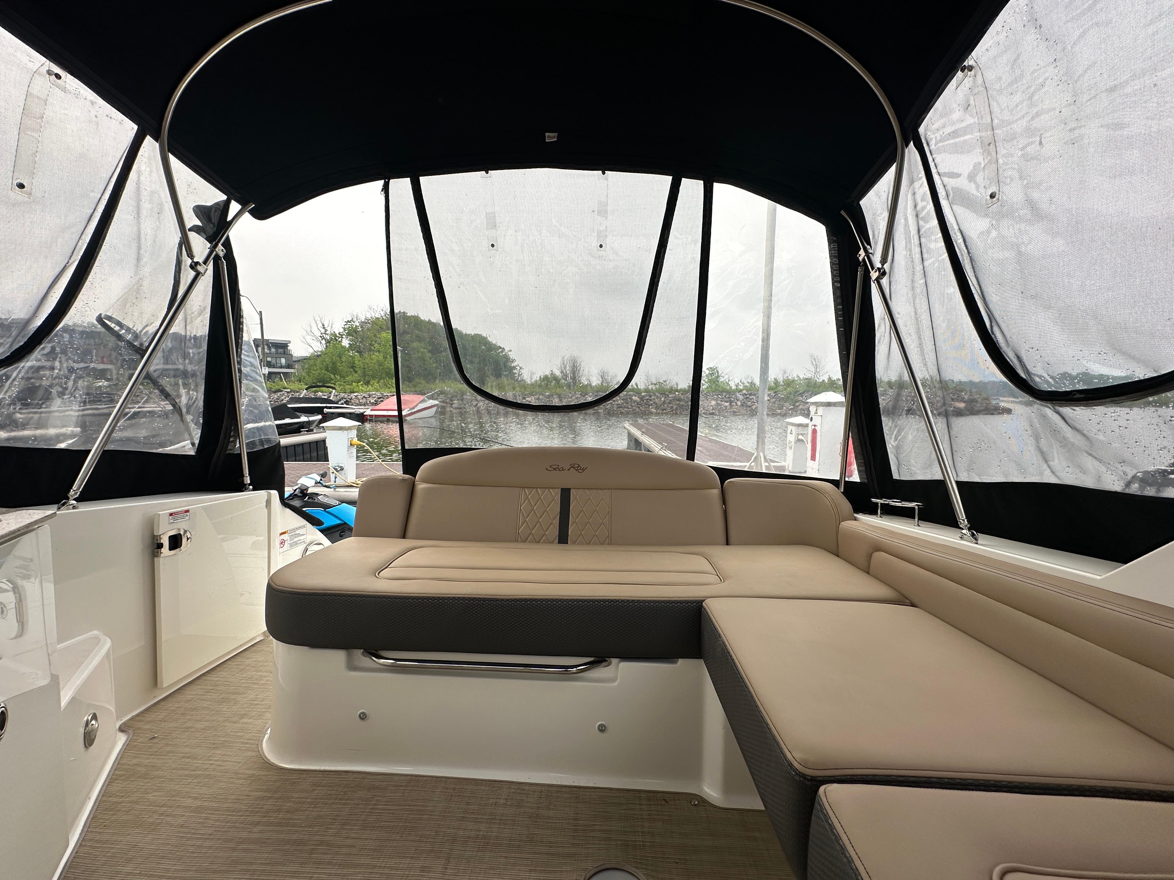 2017 Sea Ray Sundancer 310