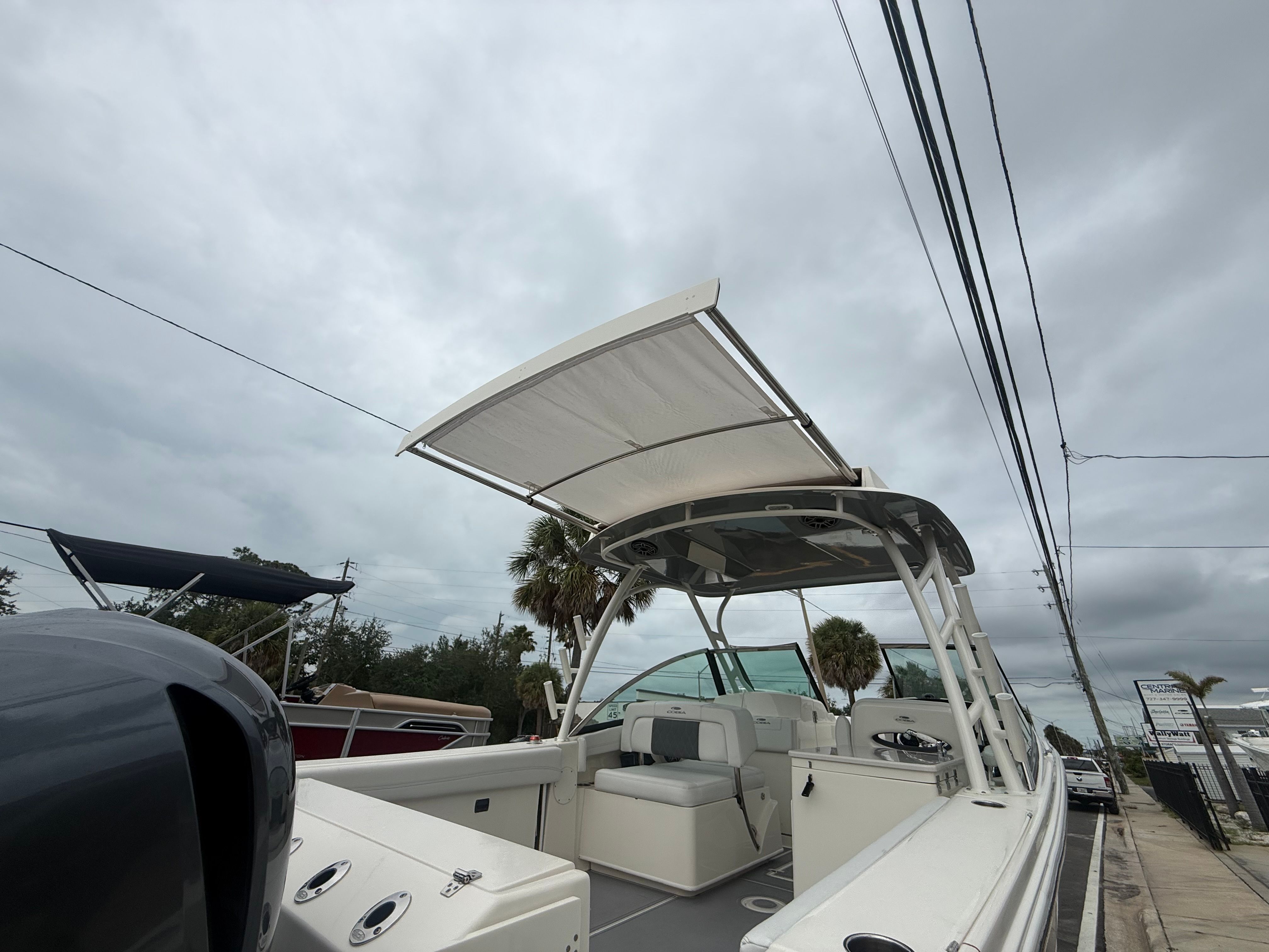 2021 COBIA 280 DC - Image 22