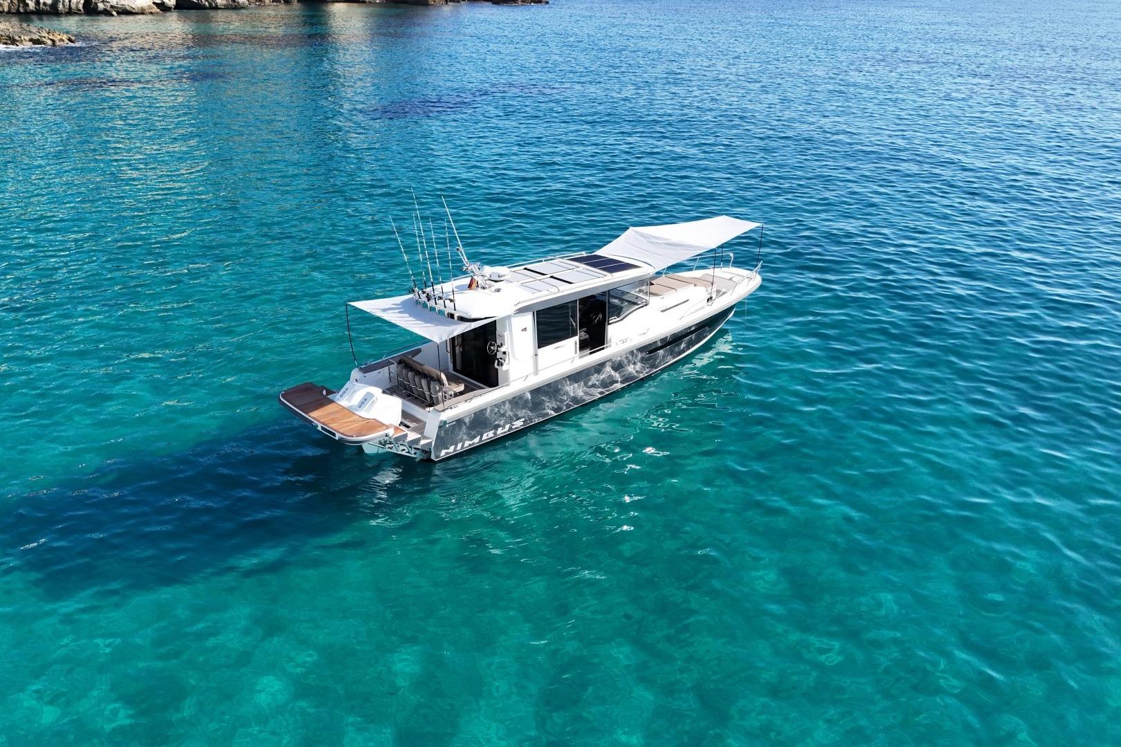 Nimbus Commuter 11 boat 2025 on clear water.