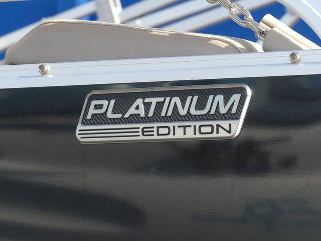 2025 Avalon LSZ Rear Fish 25 FT - 9