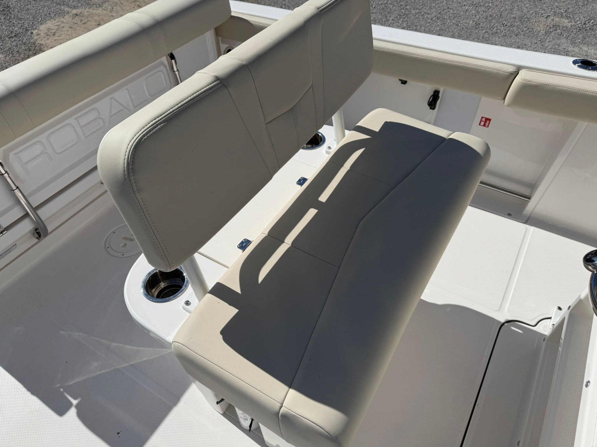 2026 ROBALO 222 CC - Image 19