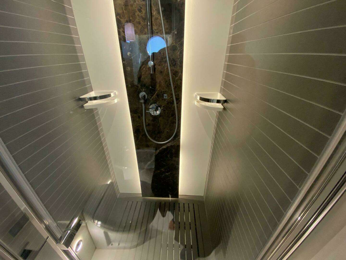 2016 Azimut 77S - Image 55