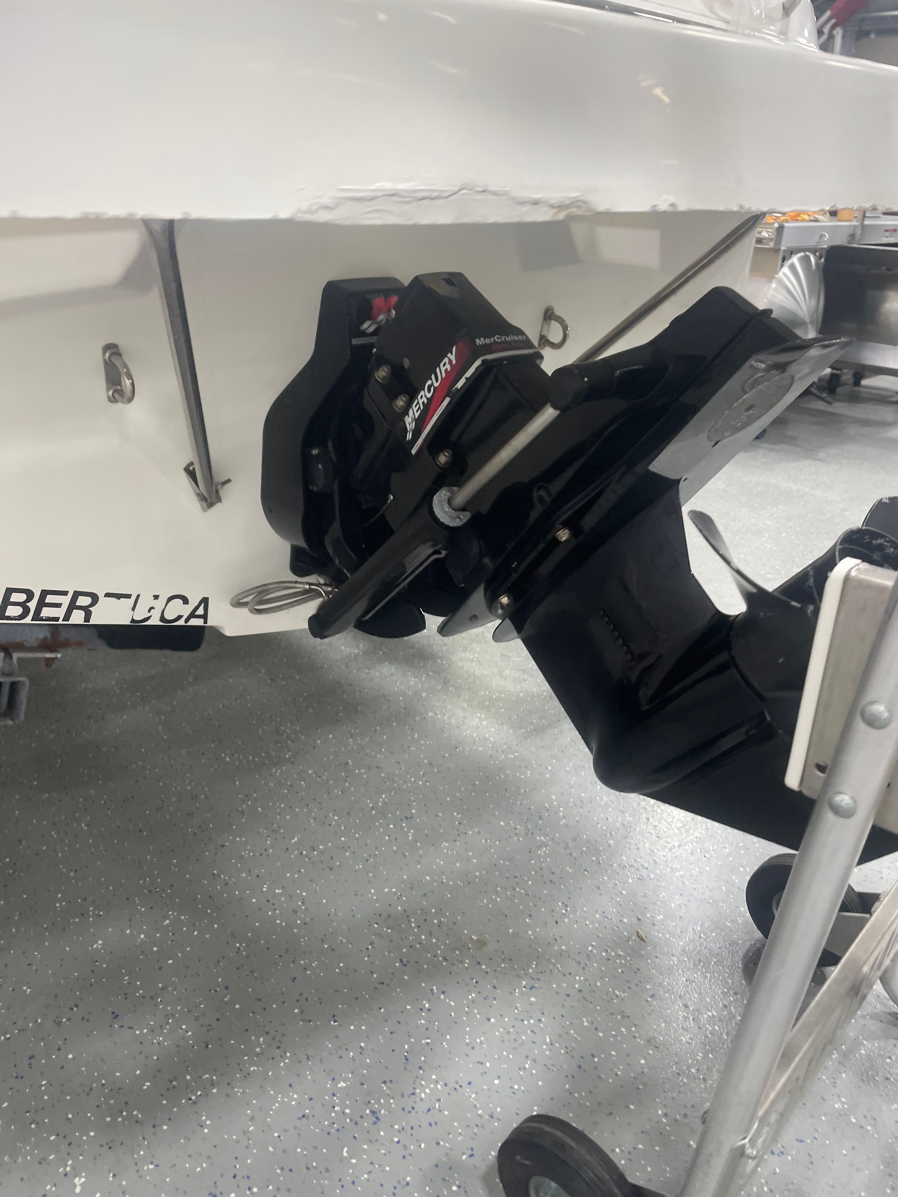 2004 Maxum 2400 SD - 5