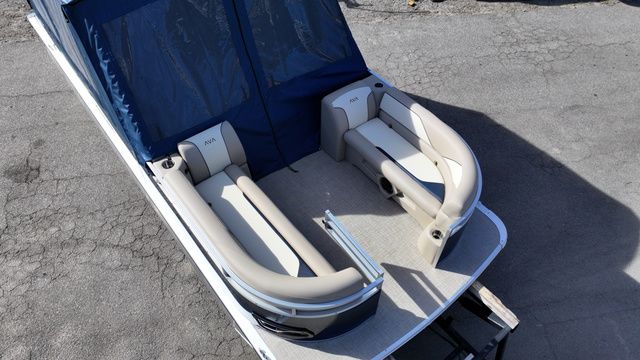 2026 Avalon Venture 85 - 23 FT Rear Fish - 2