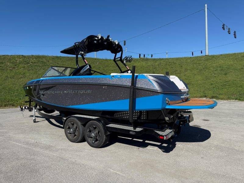 2015 Nautique G23 - 6