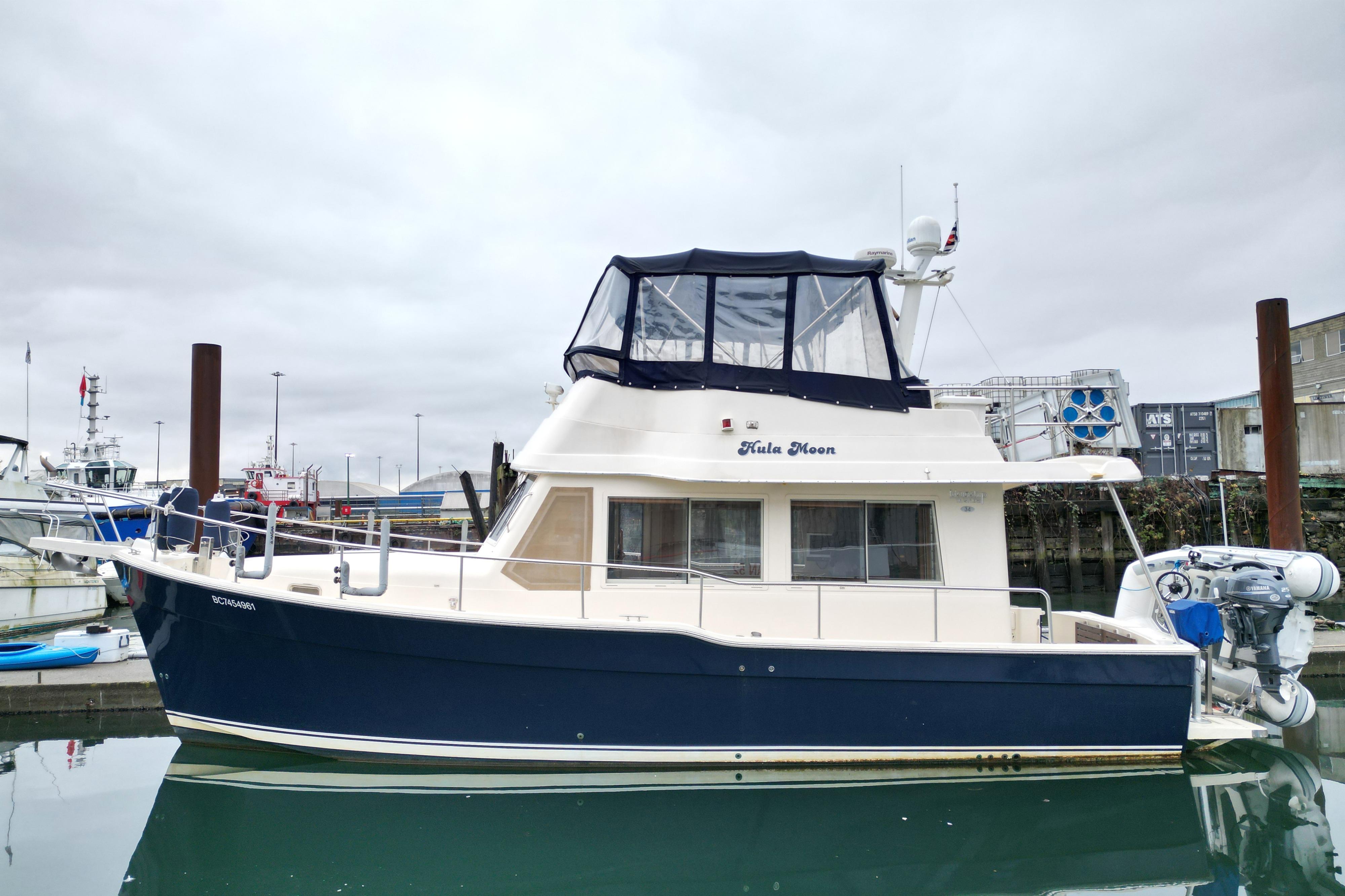 2006 Mainship 34 Trawler