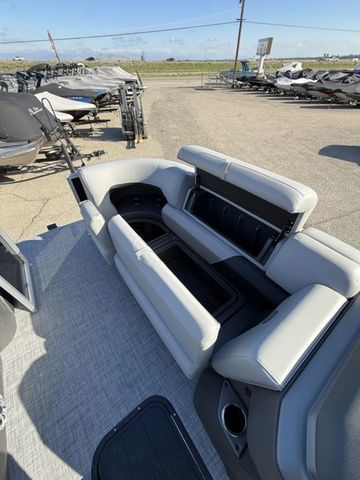 2026 Sun Tracker Party Barge 22 RF XP3 - 6