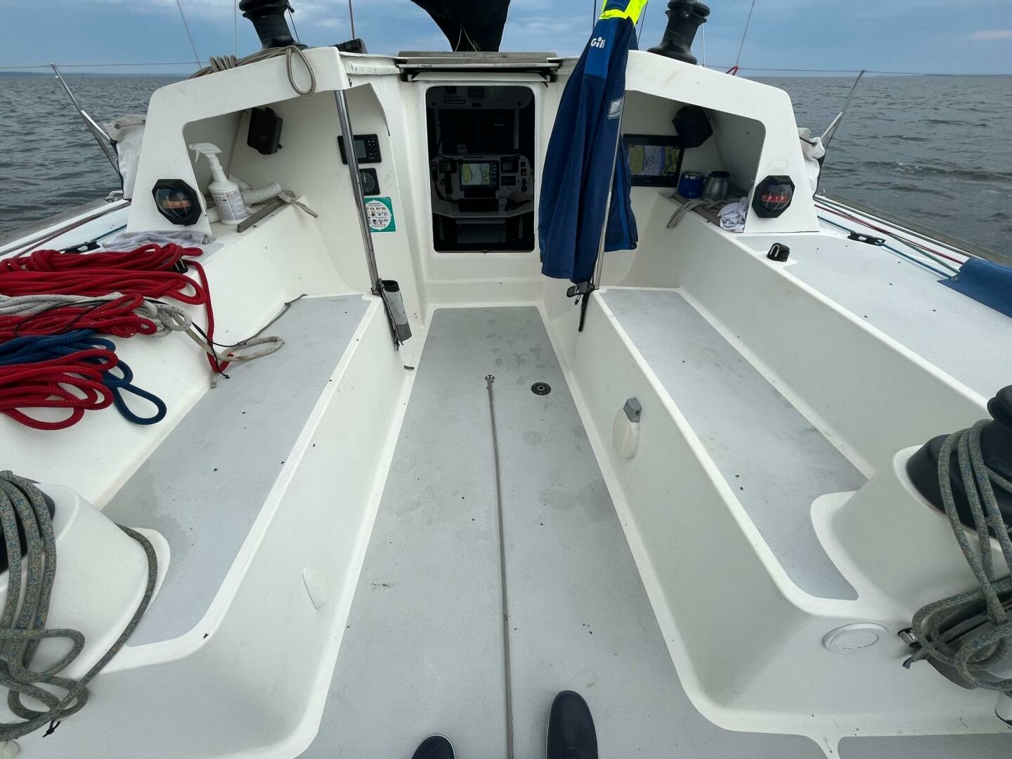 2007 Class 40 Akilaria 1 Class 40 - Image 8