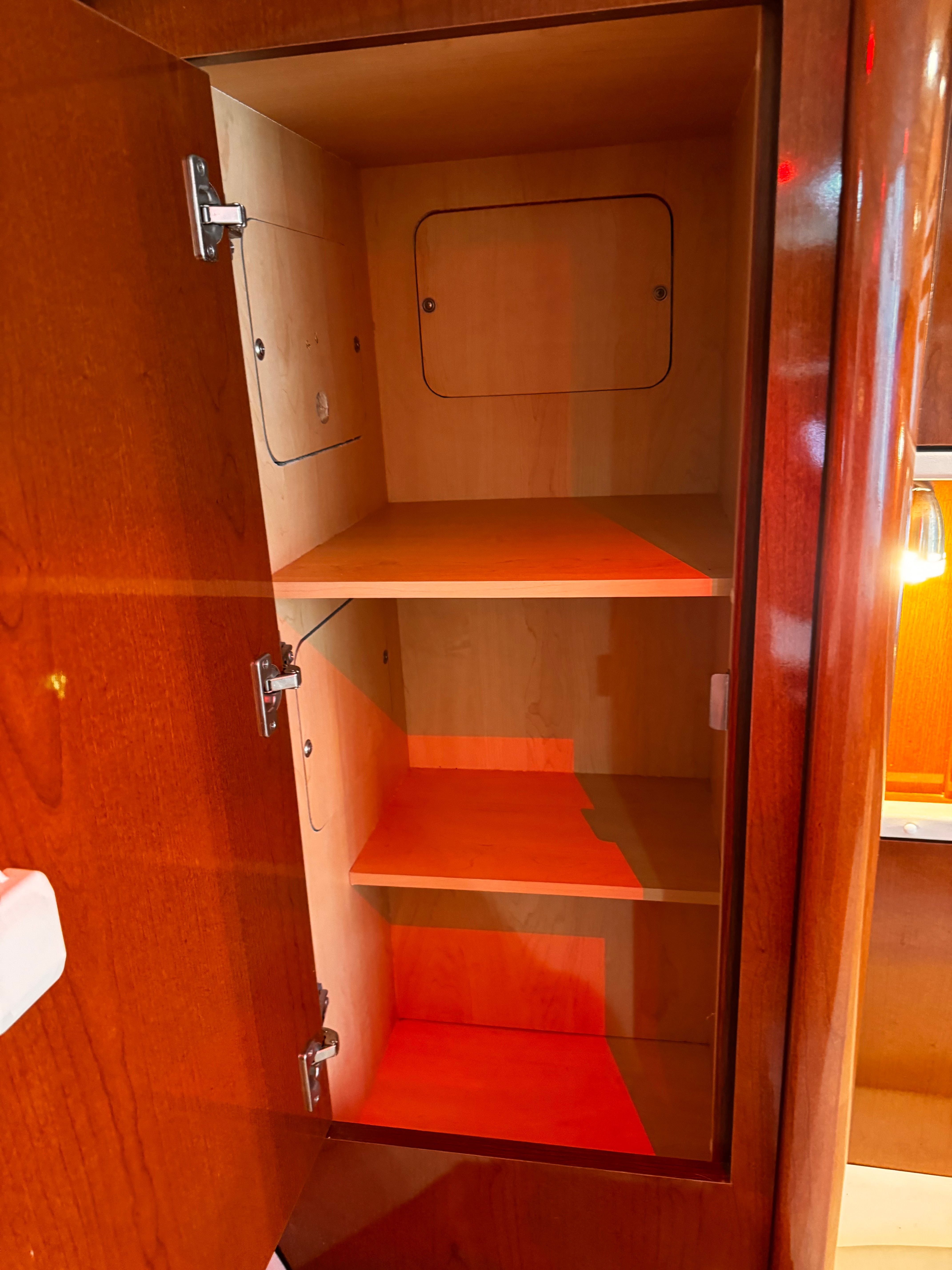 2008 Sea Ray Sundancer 310 - 30