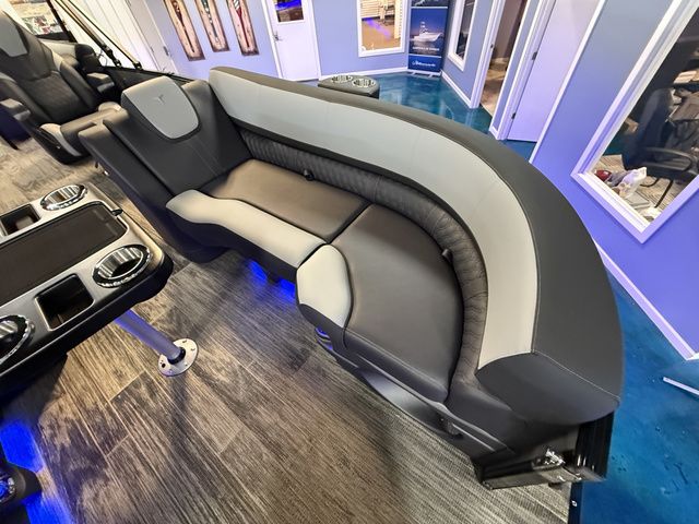 2026 Tahoe Cascade - 25 FT Quad Lounger - 12
