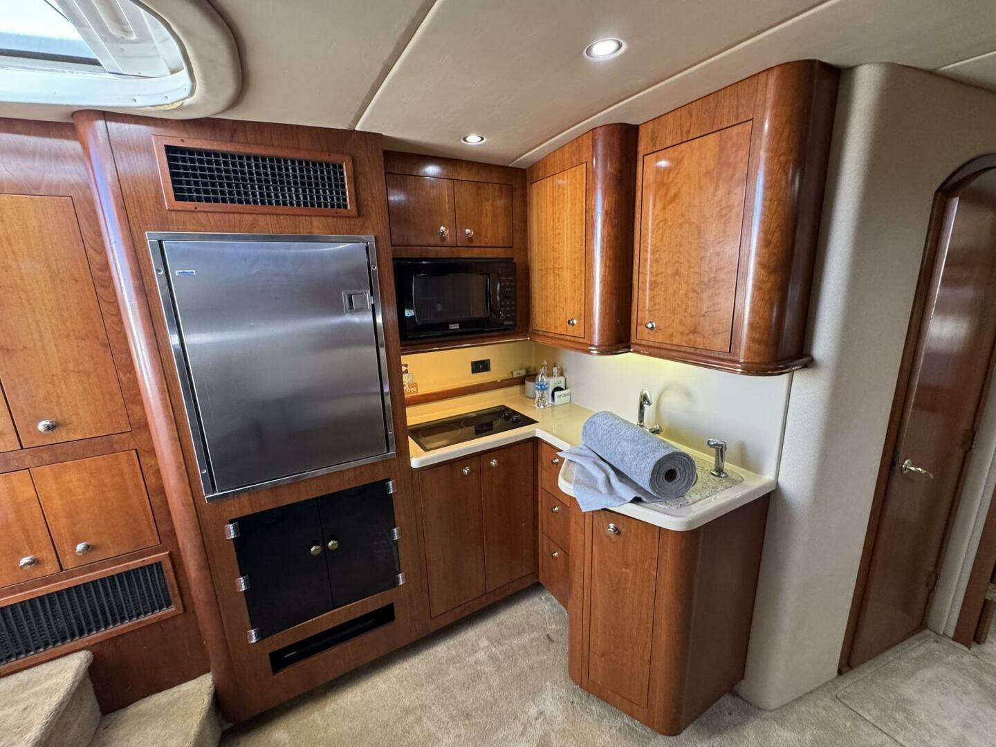 2003 Cruisers Yachts 3772 - Image 66