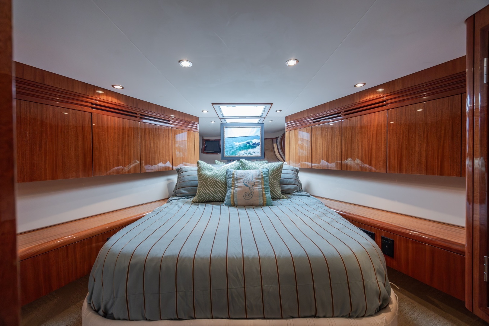 2008 Hatteras Motor Yacht - Image 68
