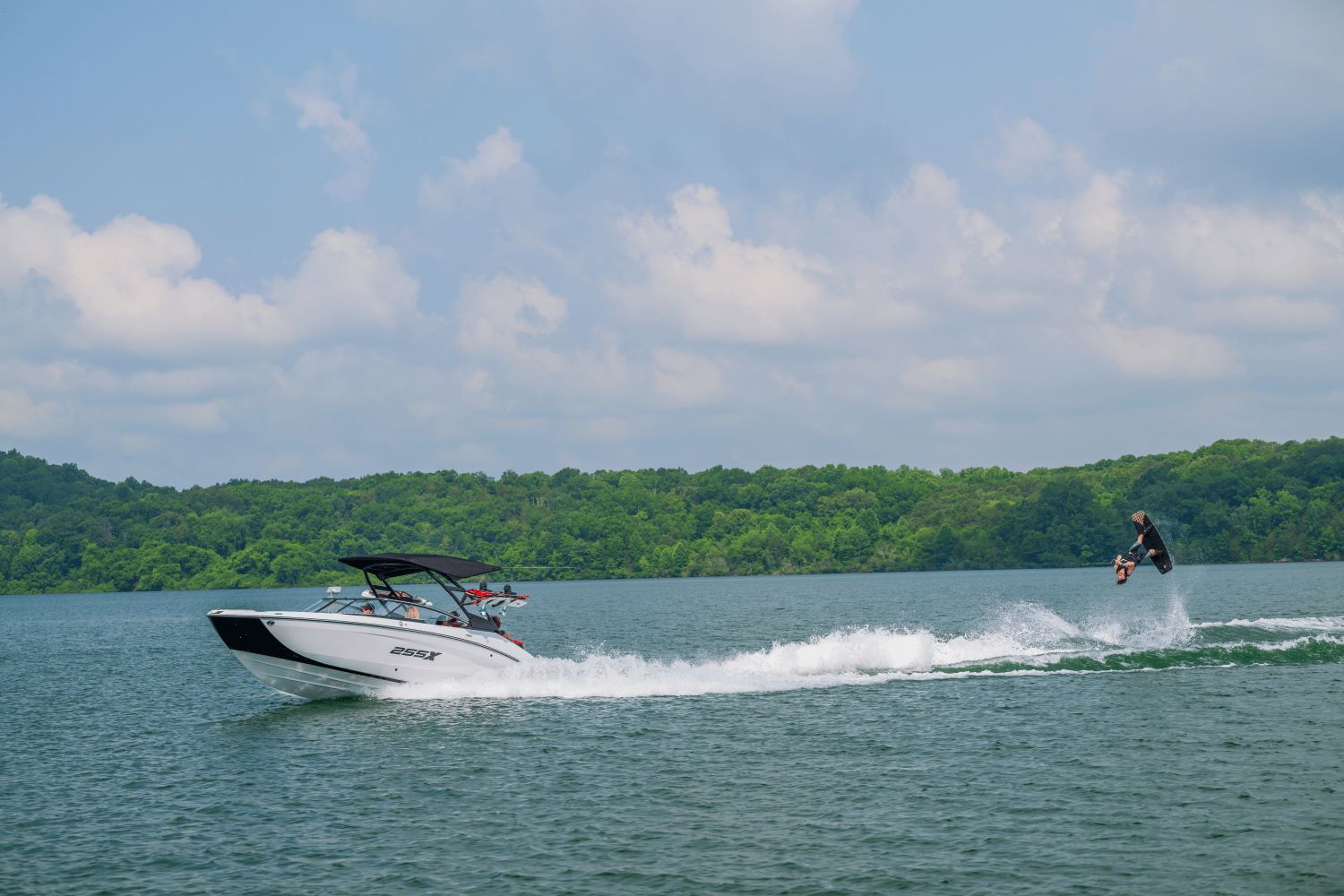 2026 Yamaha Boats 255XD - 3