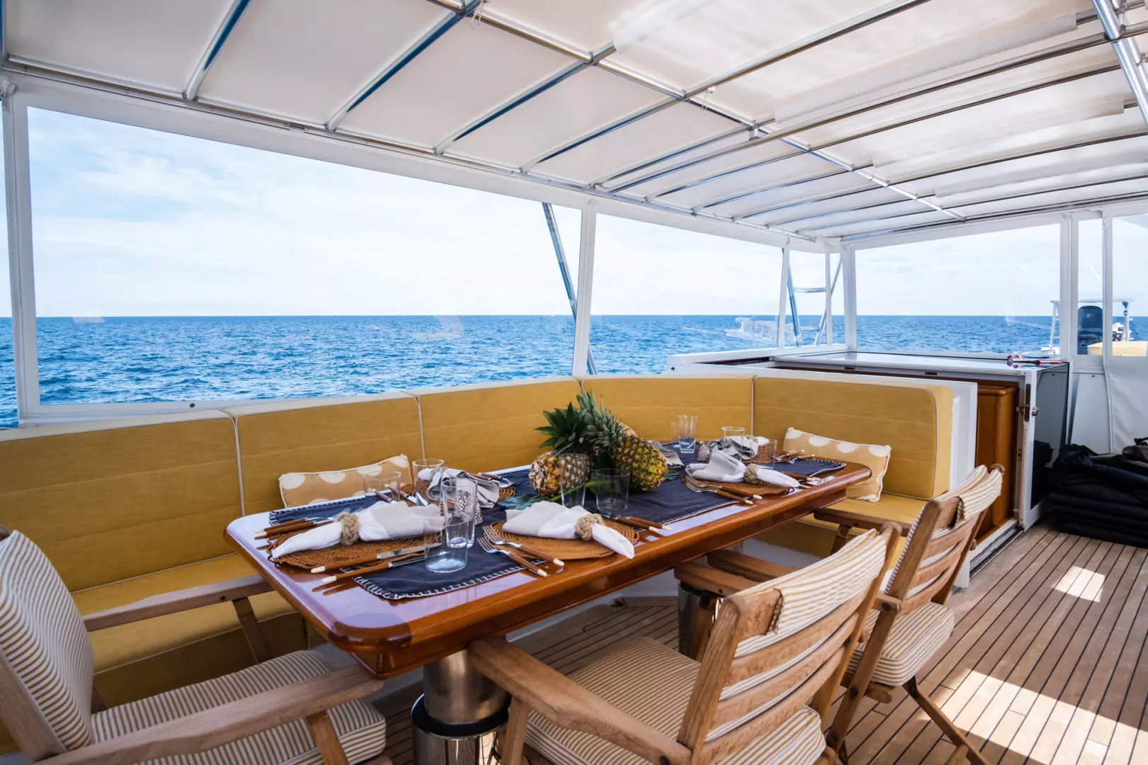 1999 Palmer Johnson Motor Yacht - Image 43