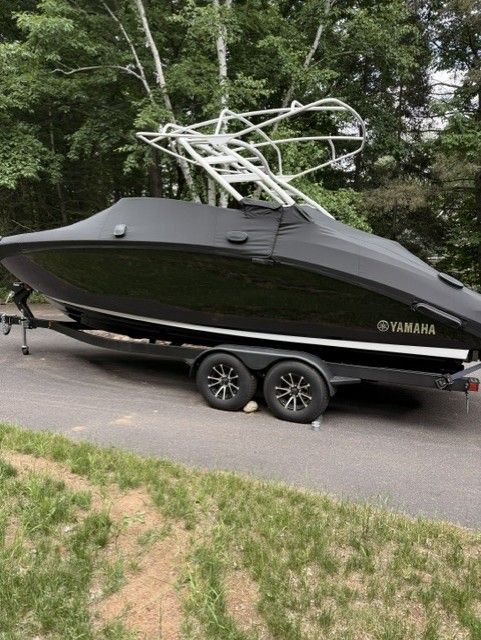 2024 Yamaha Boats 252SD - 6