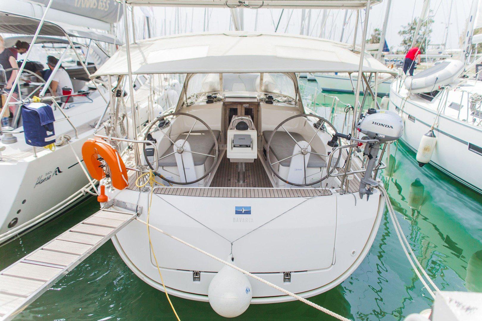 2014 Bavaria Cruiser 37
