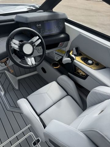 2025 Nautique Super Air Nautique G23 - 9