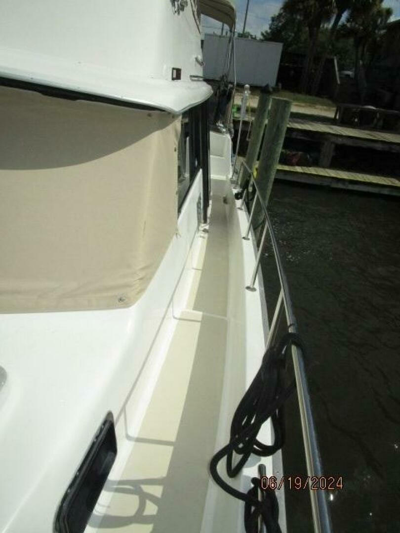 1984 Mainship 40DC - Image 15