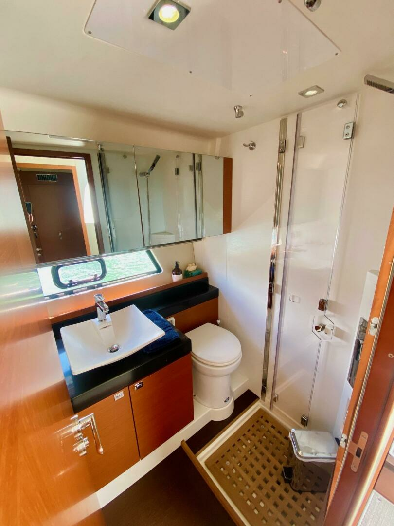 2015 Prestige 500 - Image 72