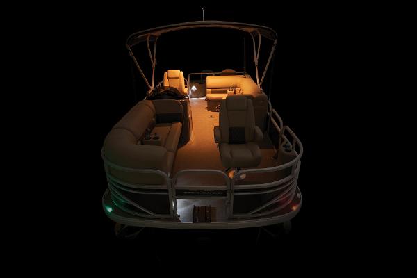 2023 Sun Tracker SportFish 20 DLX - 46