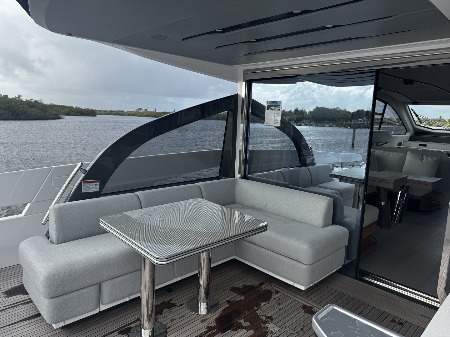 2026 Azimut S7 - Image 9