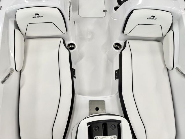 2026 Stingray 182 SC - 8