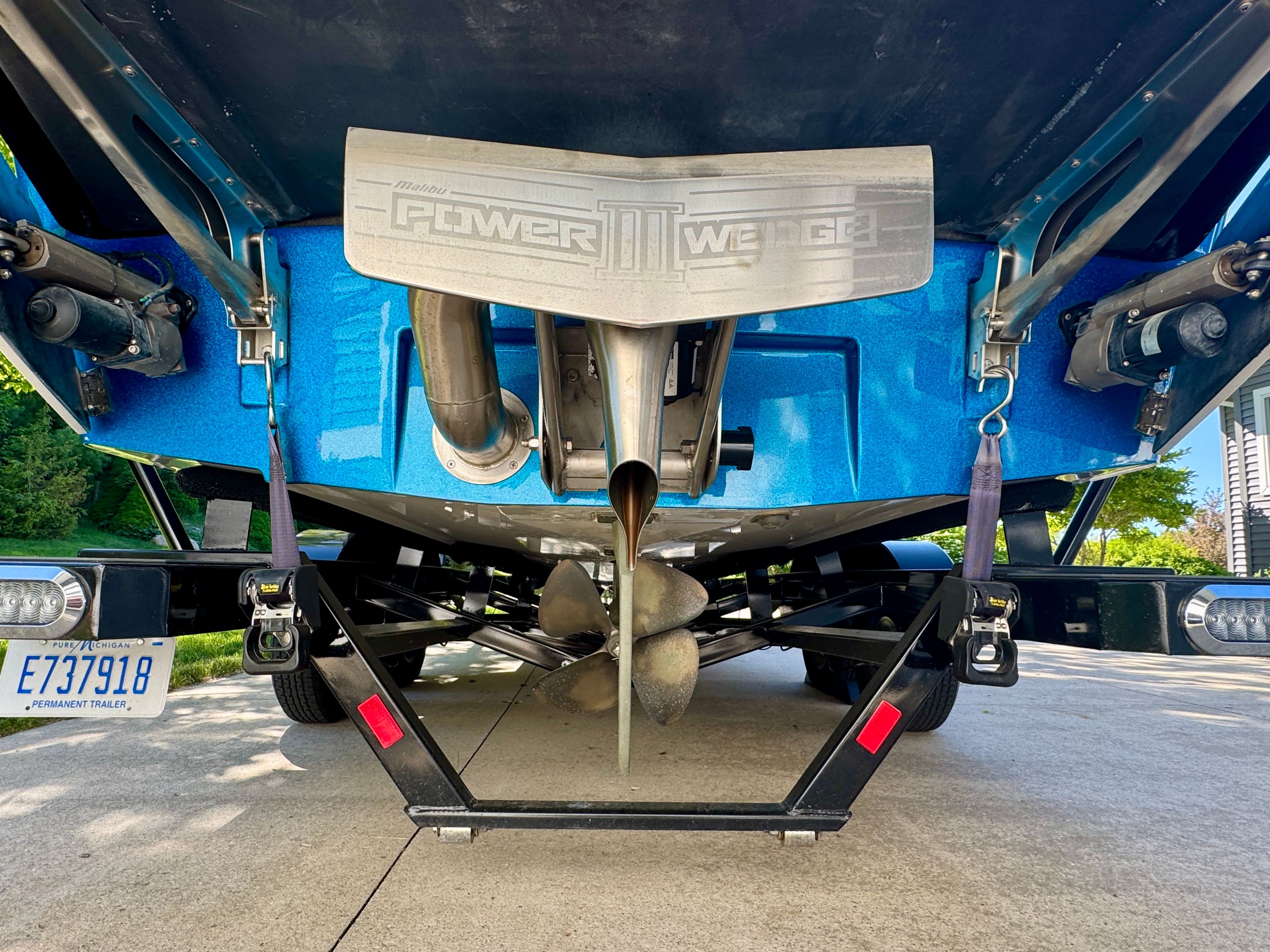 2022 Axis Wake Research A24 - 8