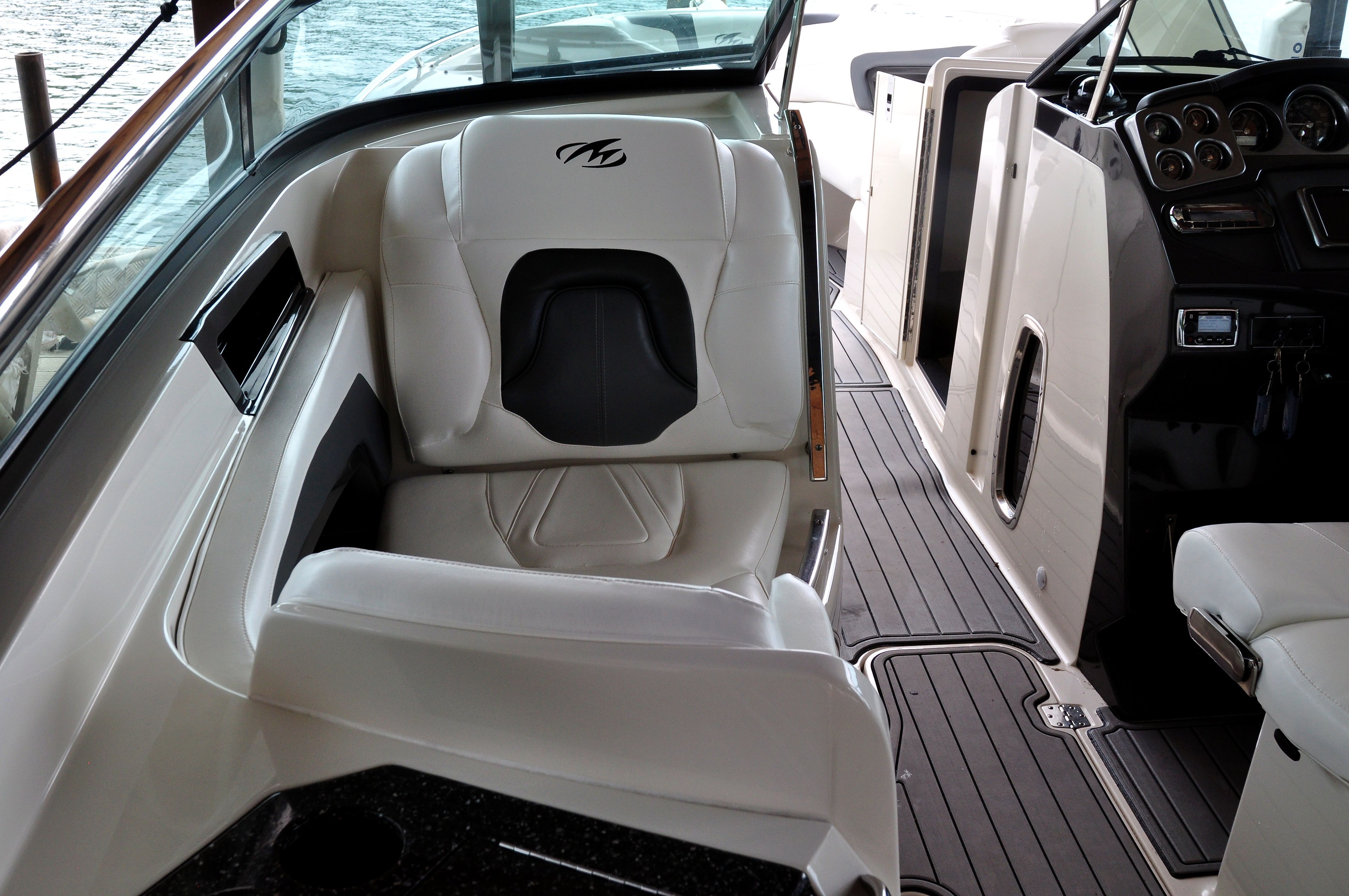 2014 Monterey 328SS Super Sport - 41