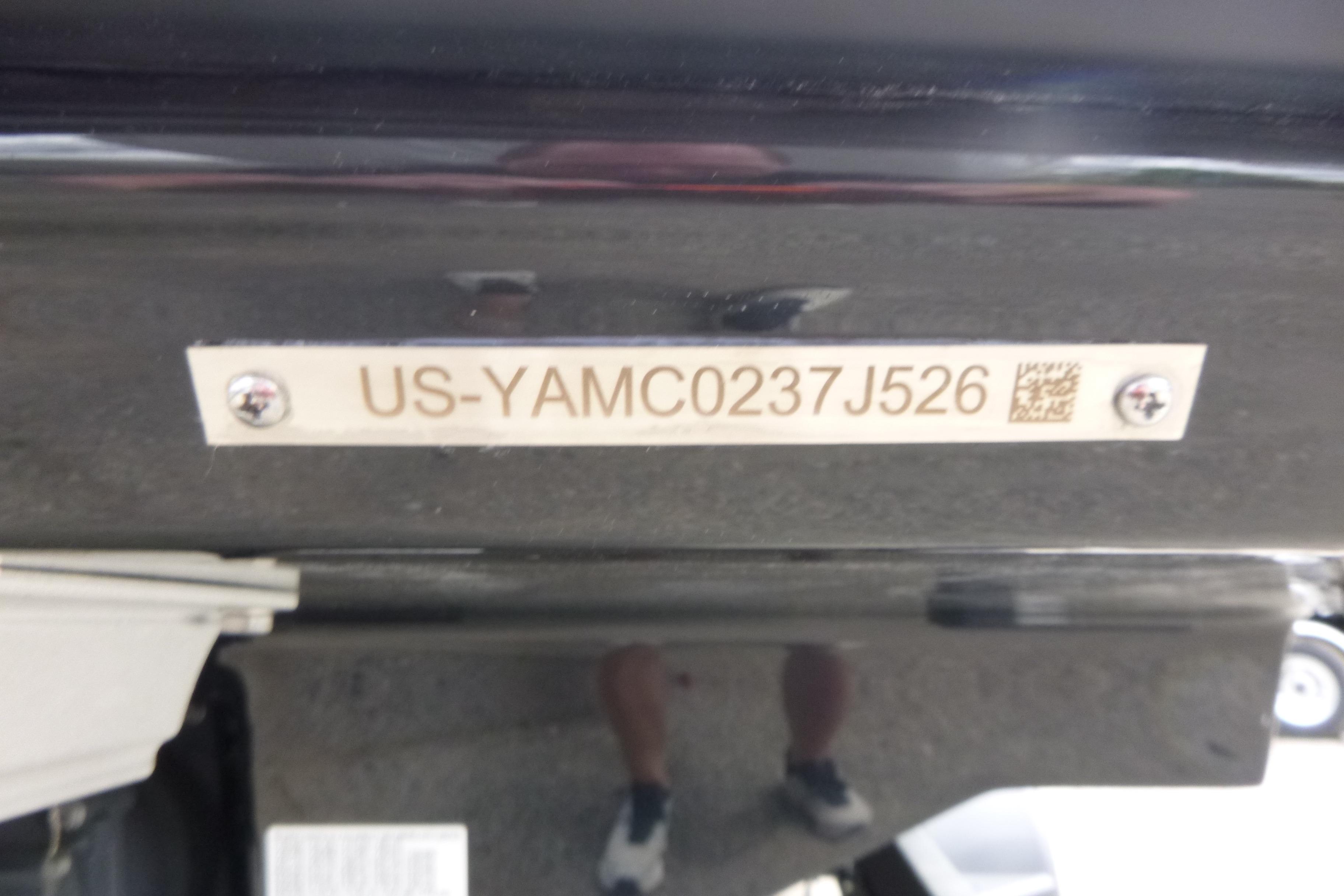 2026 Yamaha Boats AR250 hull identification number plate.