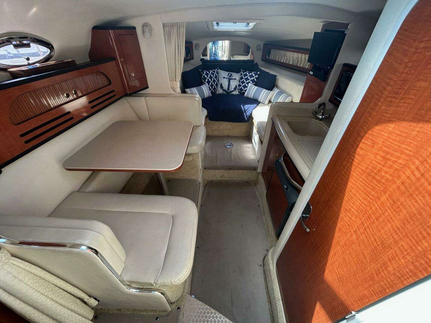 2004 Sea Ray 280 Sundancer - Image 14