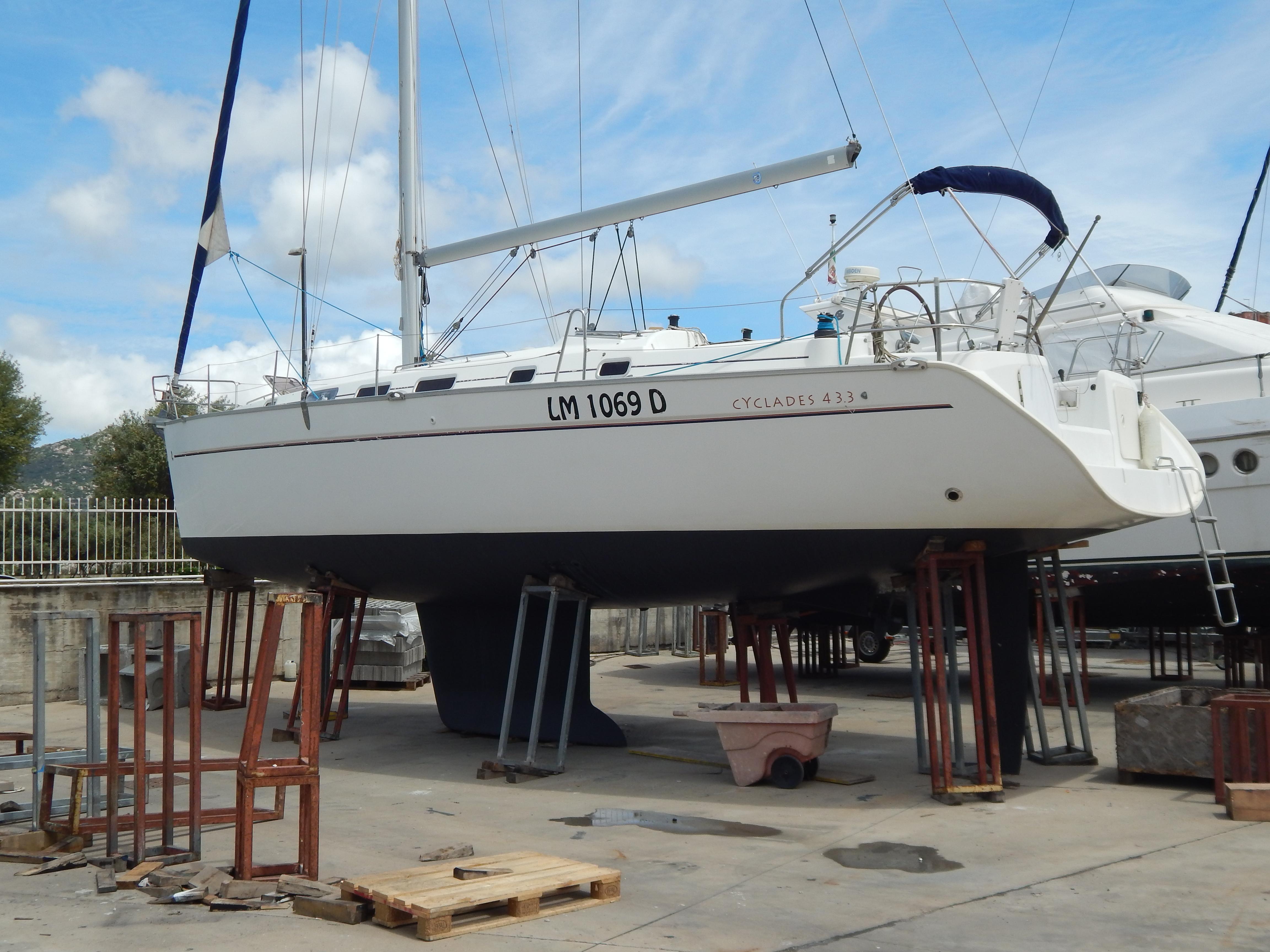 2006 Beneteau Cyclades 43.3