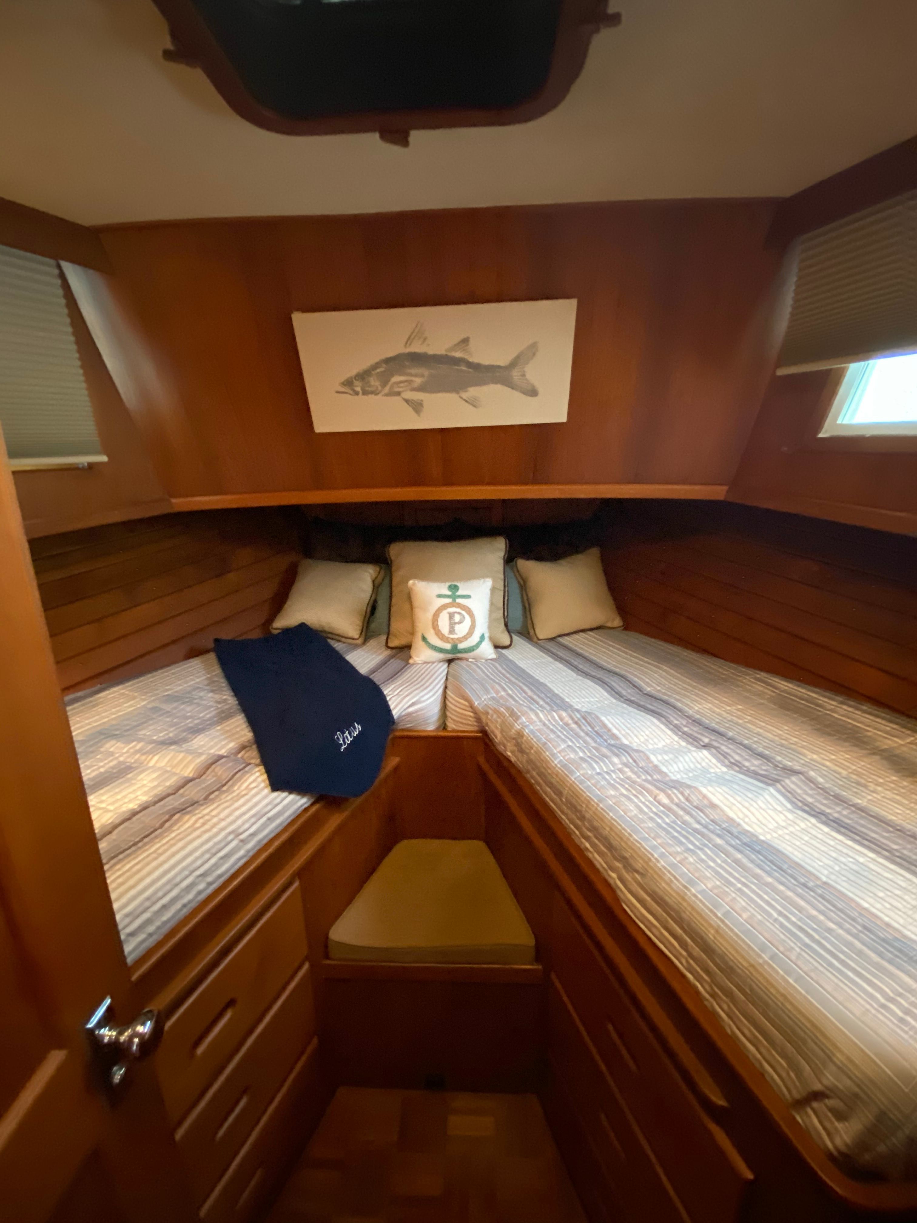 1983 Island Gypsy 44 Flush Deck - 62