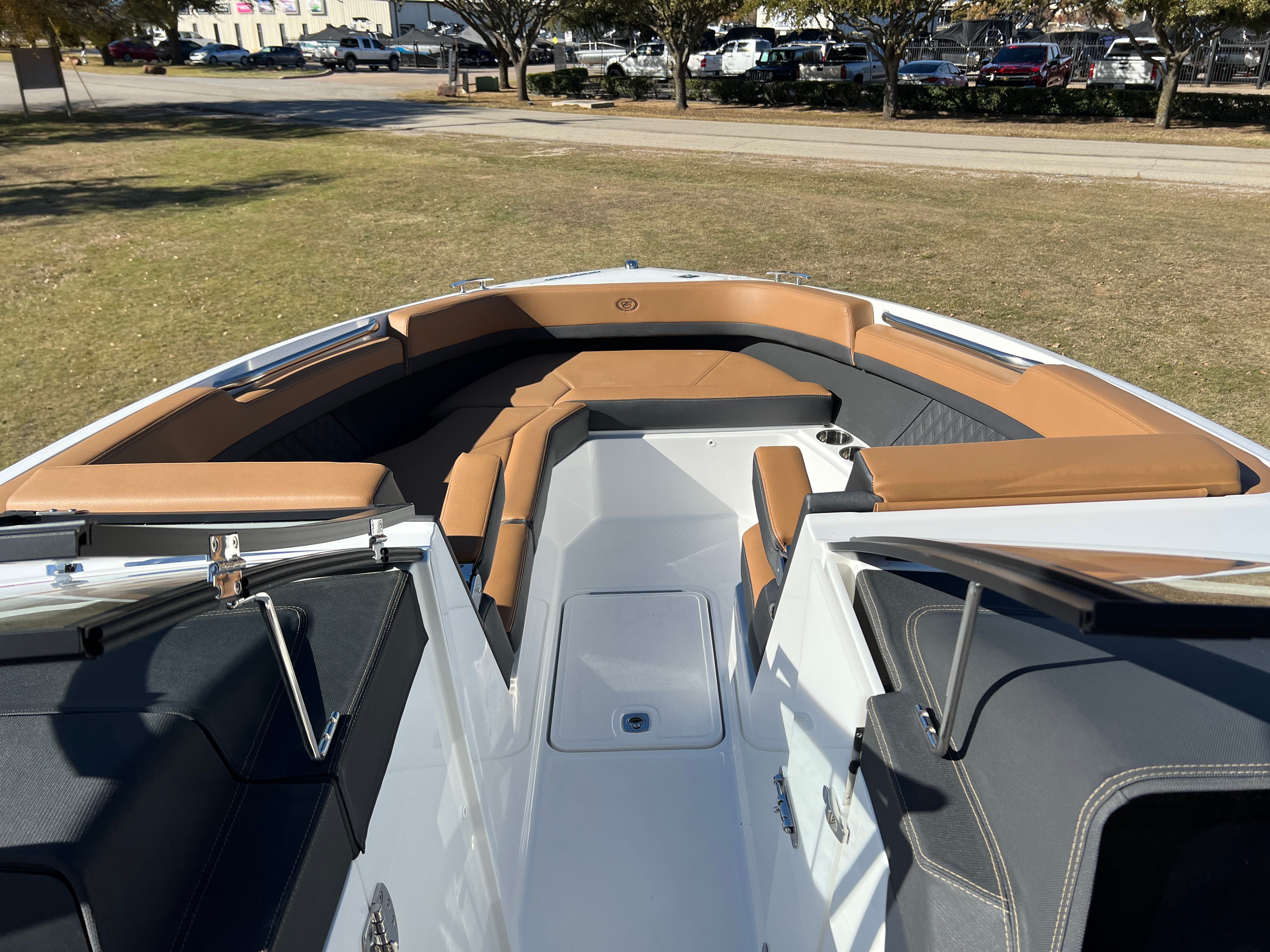 2026 COBALT R8 - Image 22