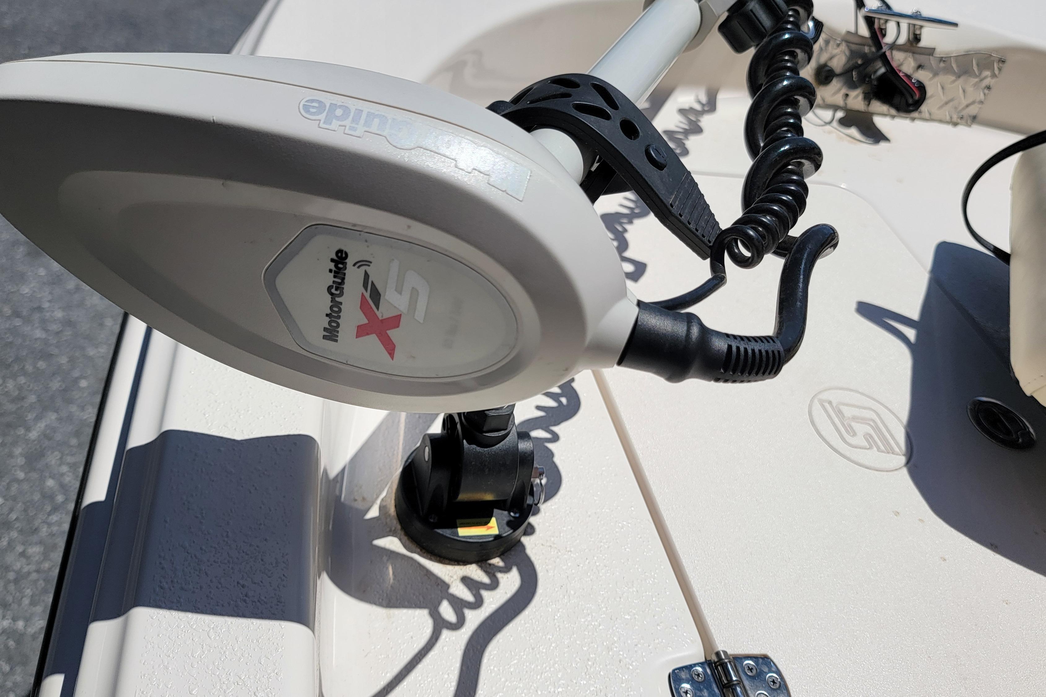 MotorGuide X5 trolling motor on 2021 Carolina Skiff 178 JLS boat deck.