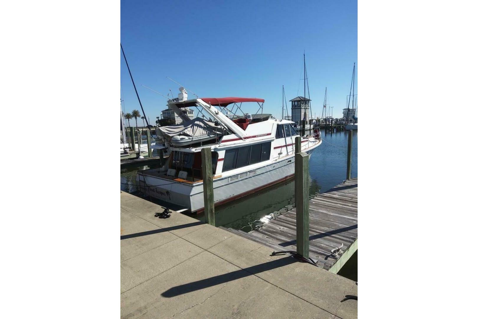 1991 Bayliner 4588 Pilothouse