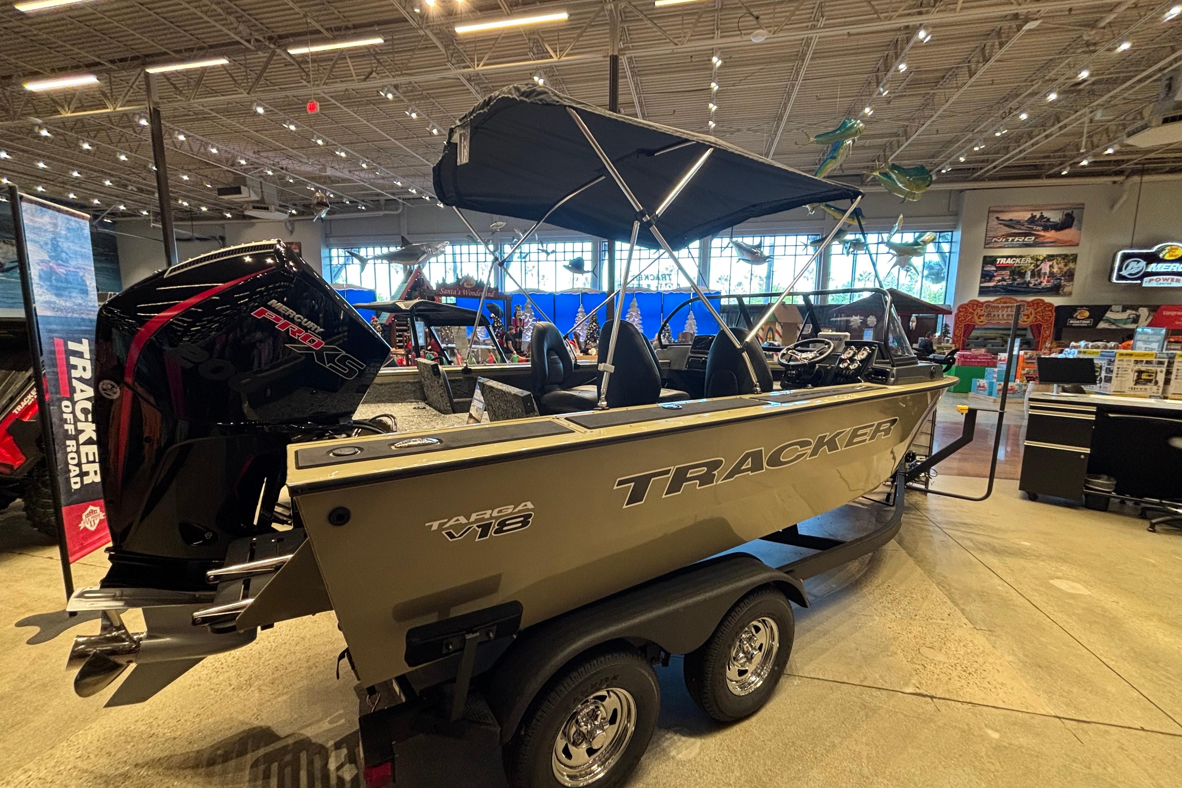 2026 Tracker Targa V-18 Combo