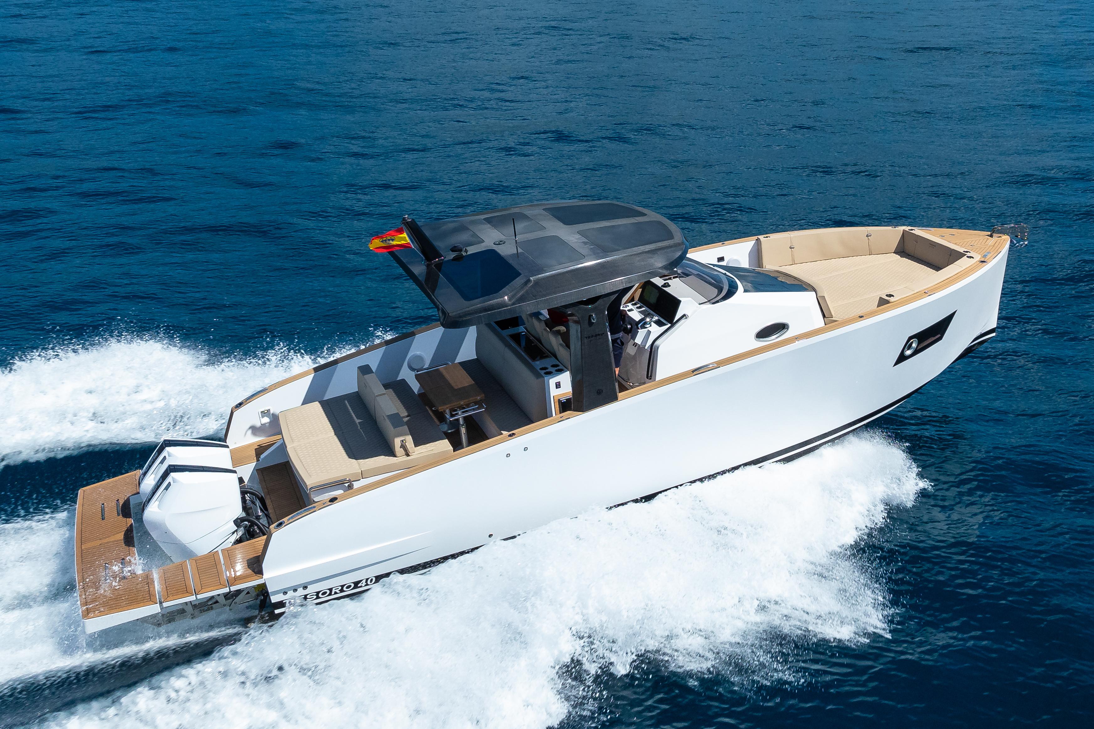 2025 Tesoro T40 Outboard boat cruising on open water, showcasing sleek design and powerful performance.