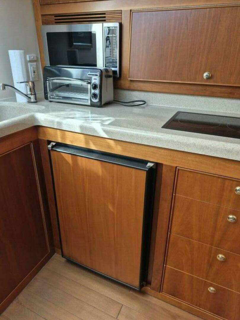 2004 Riviera 4000 Offshore - Image 59