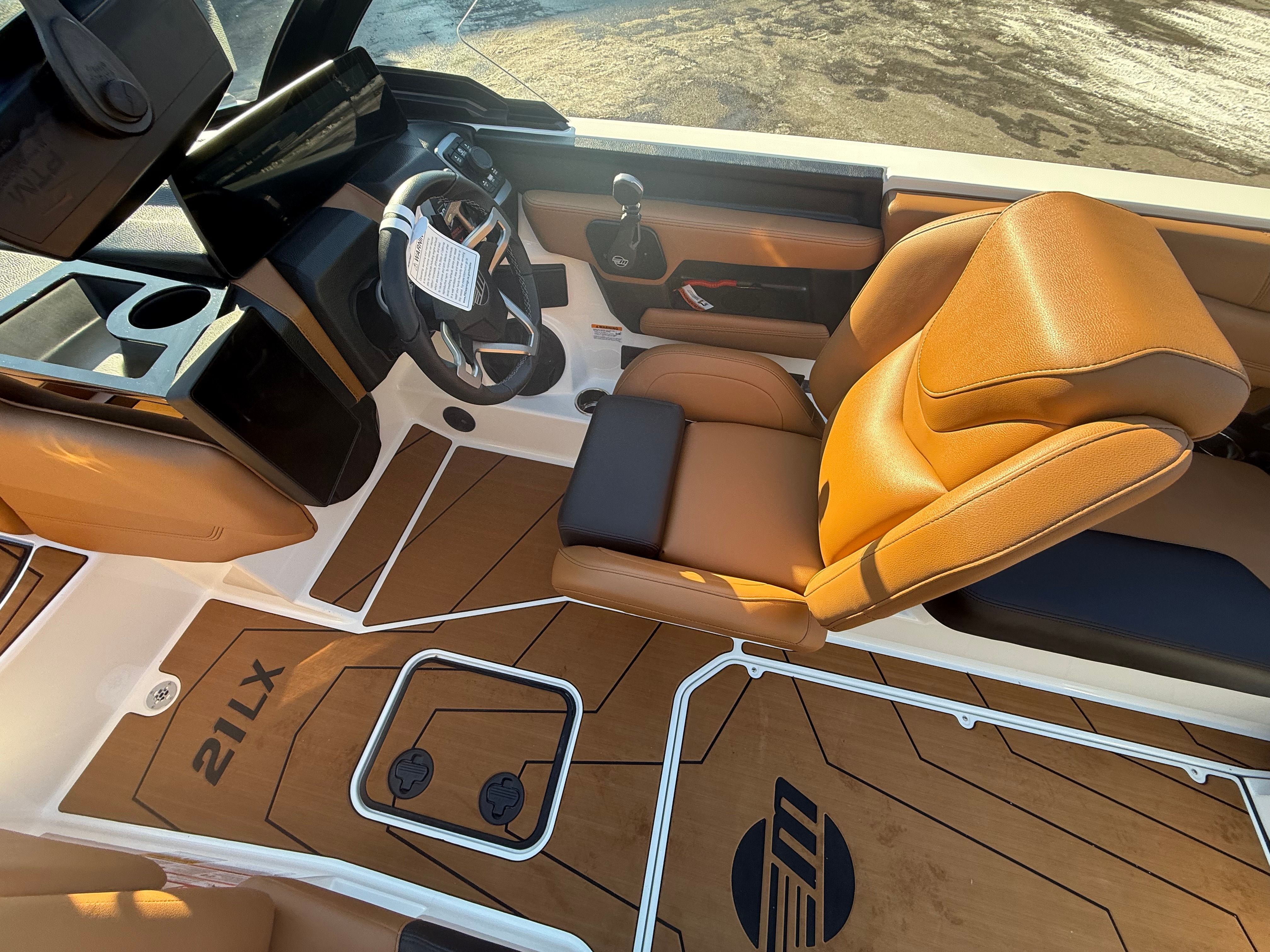 2026 Malibu Wakesetter 21 LX - 46